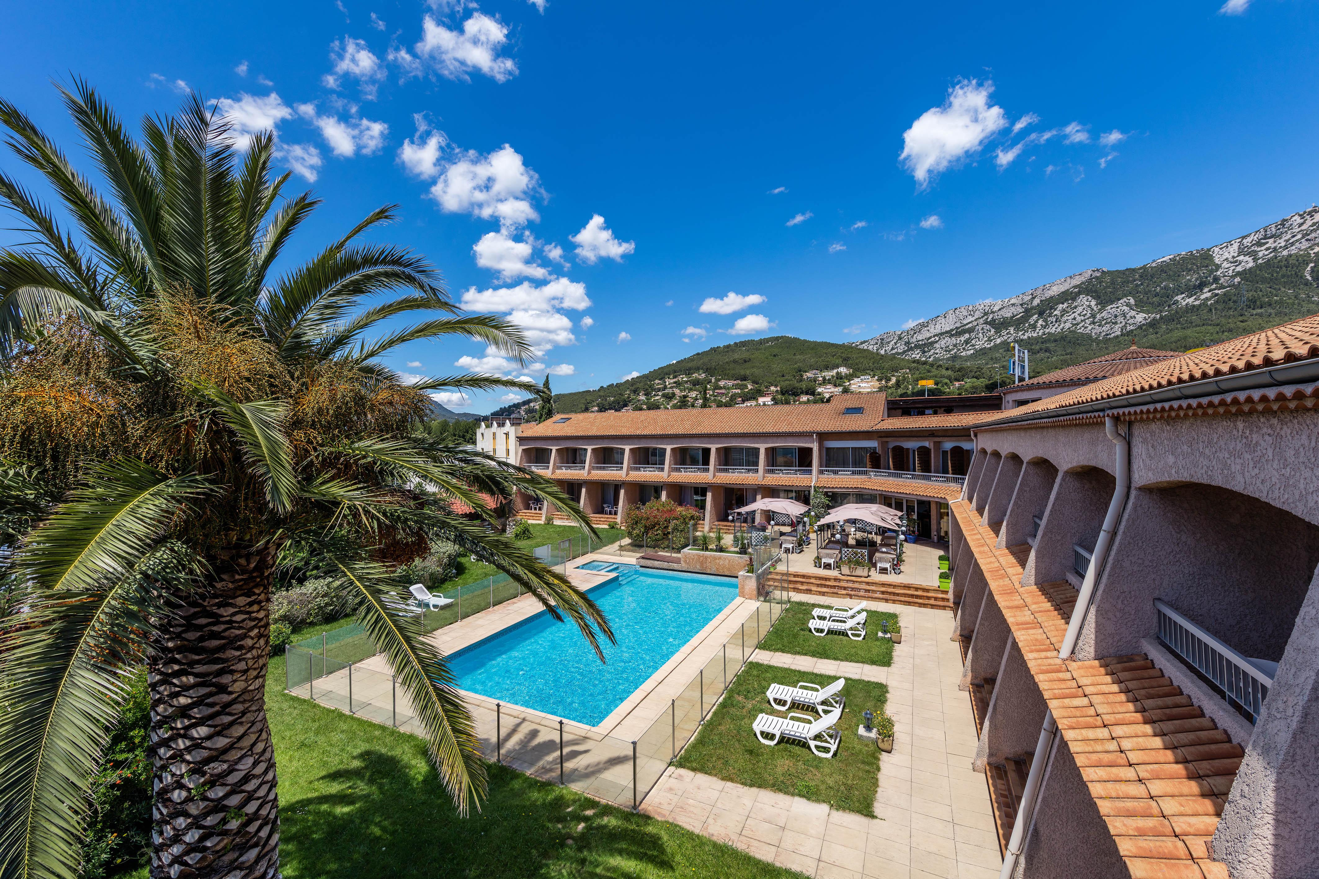 Noemys Toulon La Valette - Hotel Restaurant Avec Piscine Eksteriør billede